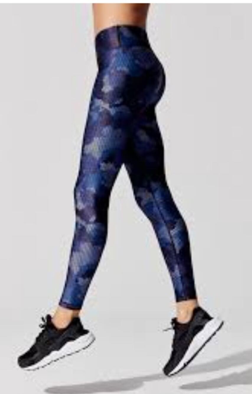 Terez Women's Navy Camo Stripe Tall Band Leggings, 1x